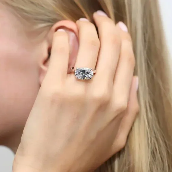 5 Carat Cubic Zirconia Oval Solitaire Engagement Ring - Picture 7 of 17
